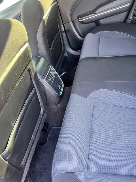 Dodge Charger 4dr Sdn SE RWD 2016