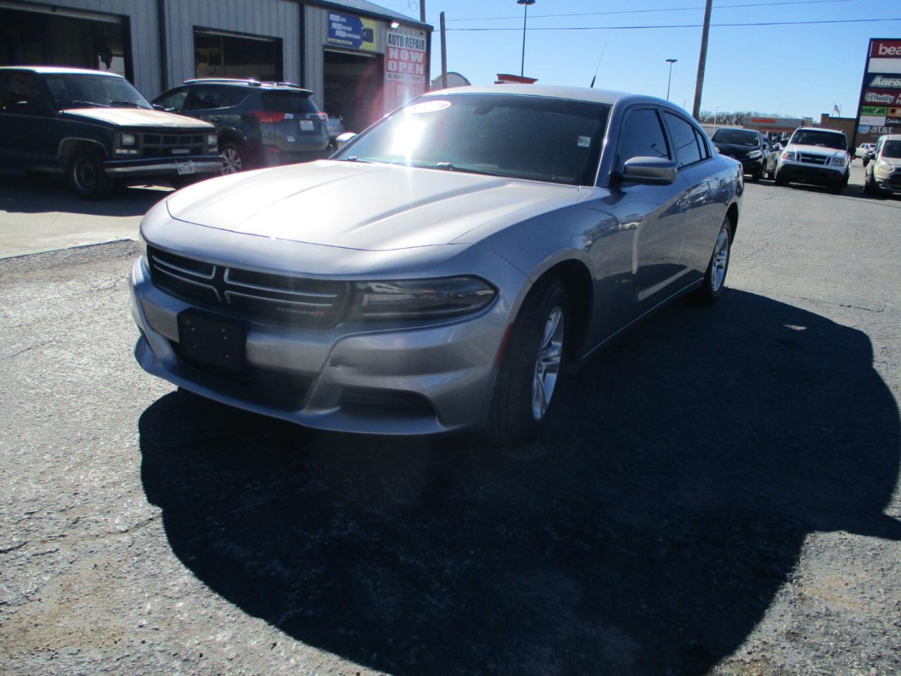 2016 Dodge Charger 4dr Sdn SE RWD