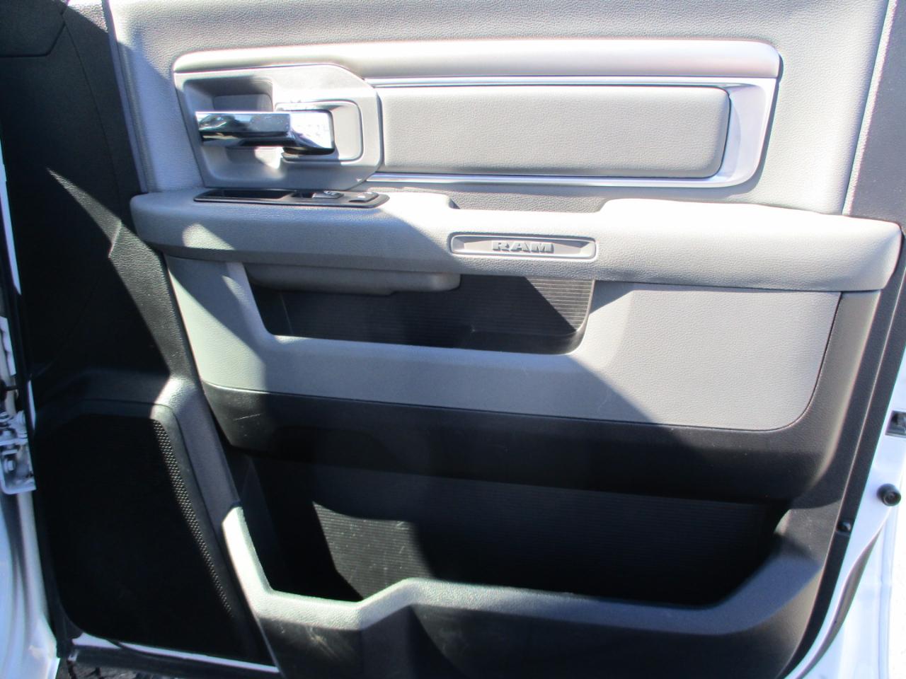 RAM 2500 4WD Crew Cab 149" SLT 2016