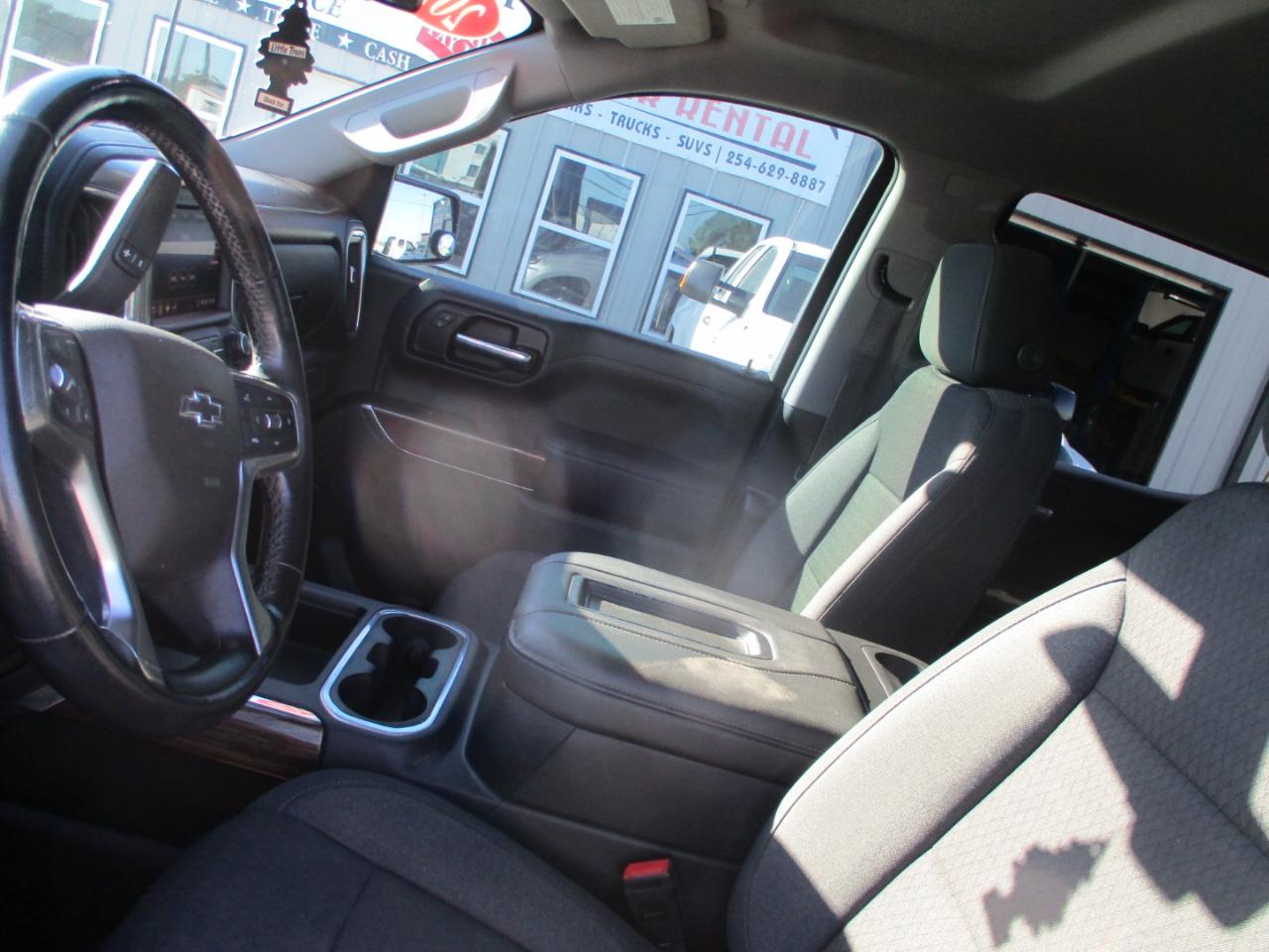 Chevrolet Silverado 1500 4WD Crew Cab 147" RST 2020