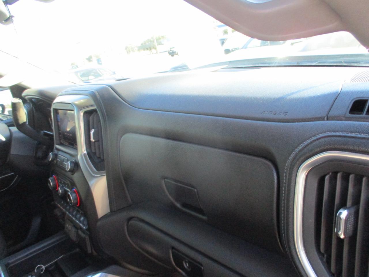 Chevrolet Silverado 1500 4WD Crew Cab 147" RST 2020