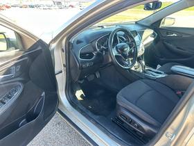 Chevrolet Malibu 4dr Sdn LT w/2LT 2016