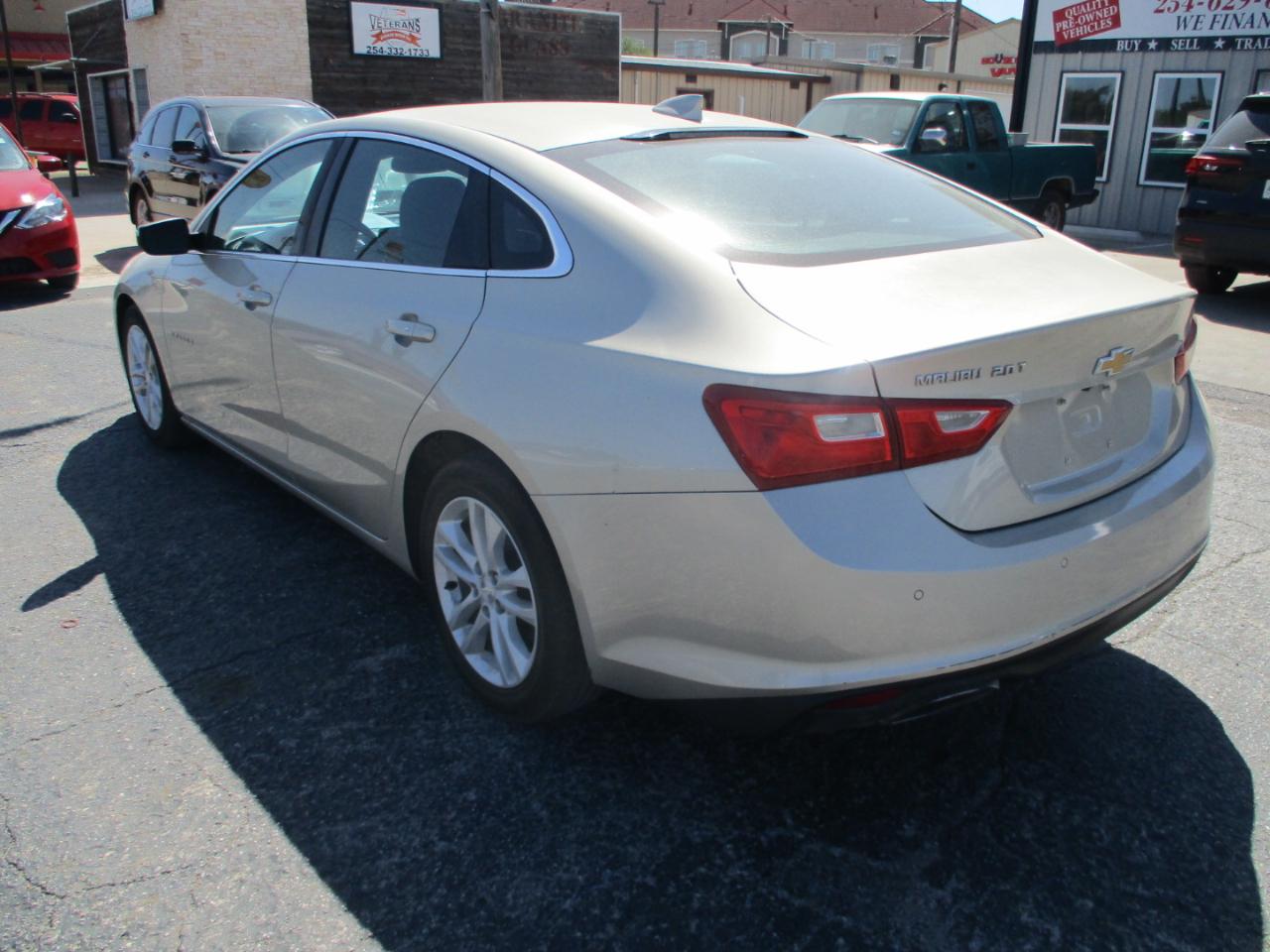 Chevrolet Malibu 4dr Sdn LT w/2LT 2016
