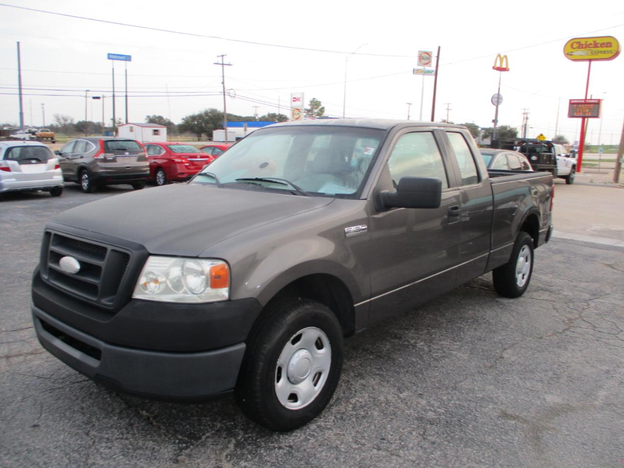 2008 Ford F-150 2WD SuperCab 145" XL
