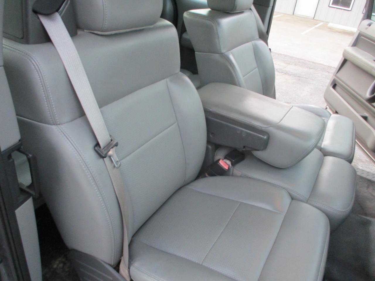 Ford F-150 2WD SuperCab 145" XL 2008