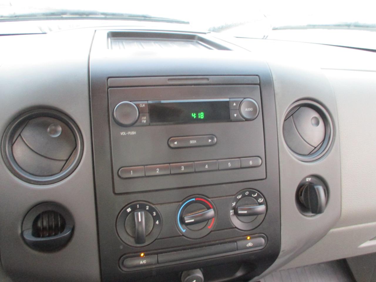 Ford F-150 2WD SuperCab 145" XL 2008