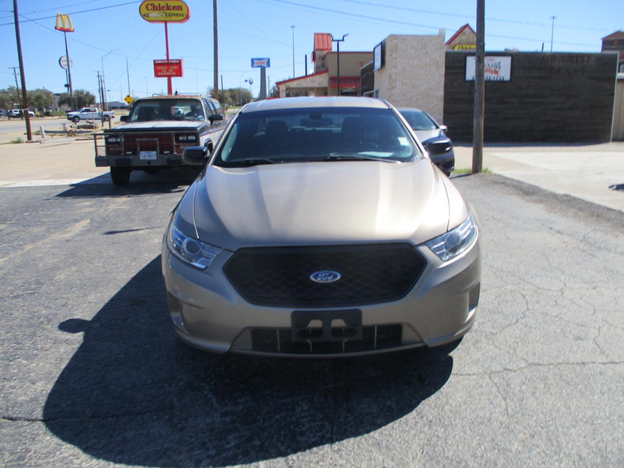 Ford TAURUS SE  2016