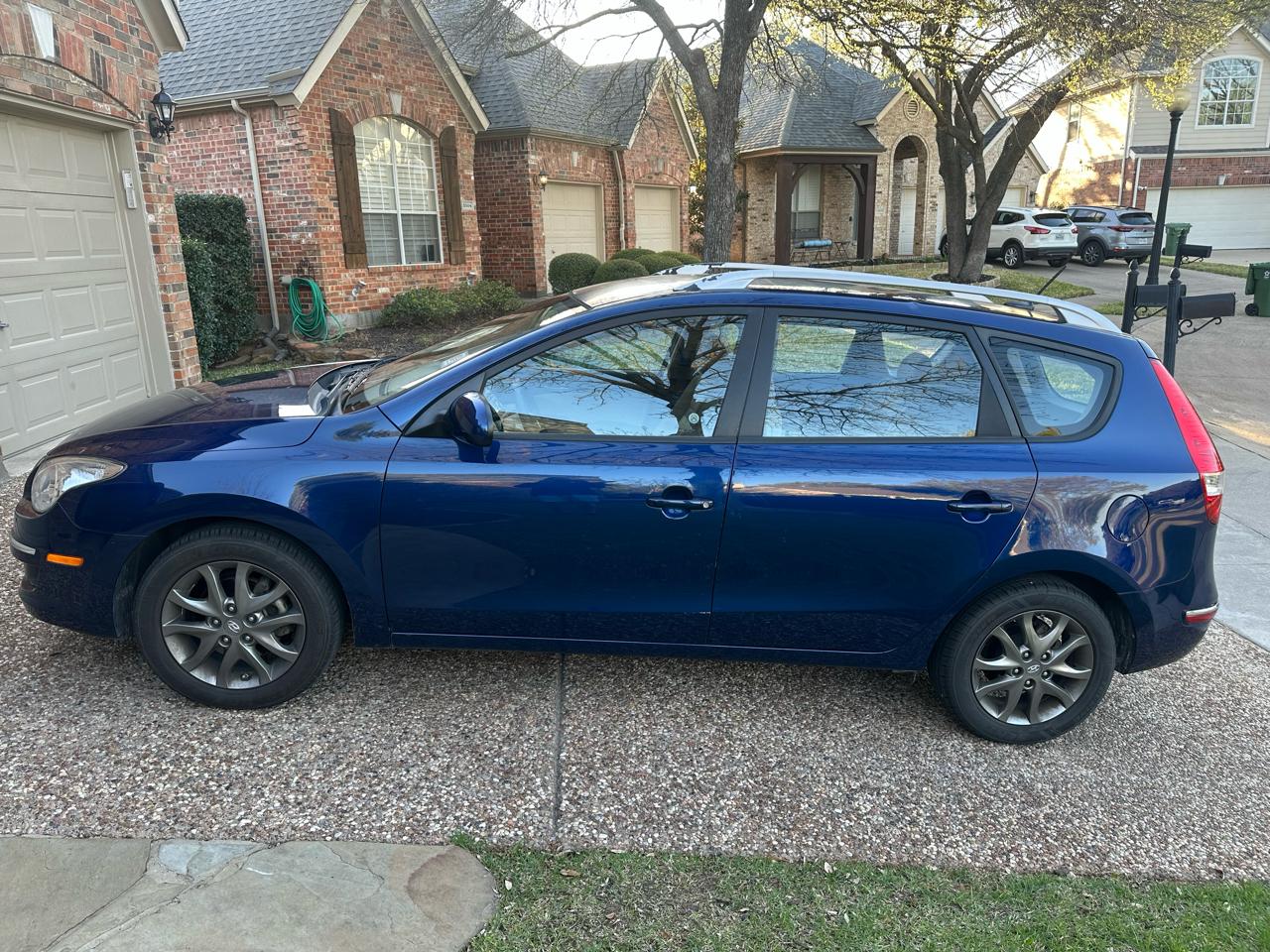 Hyundai Elantra Touring 4dr Wgn Auto GLS 2012