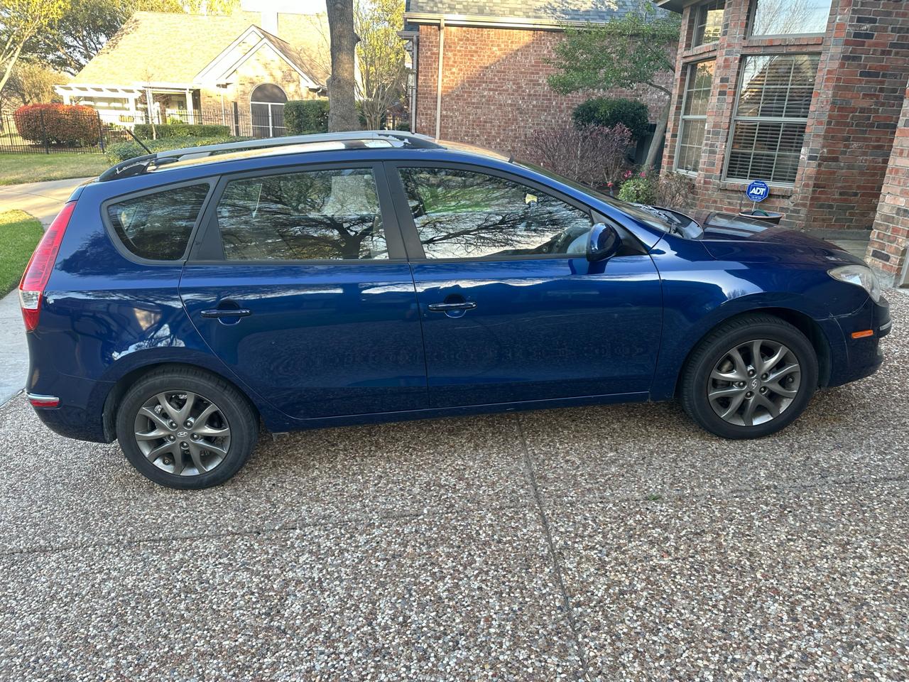 Hyundai Elantra Touring 4dr Wgn Auto GLS 2012