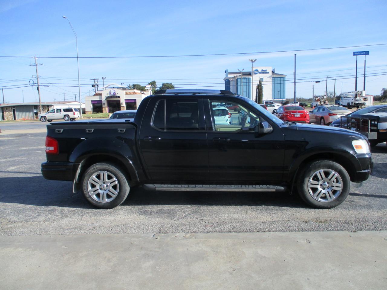 Ford Explorer Sport Trac RWD 4dr Limited 2010