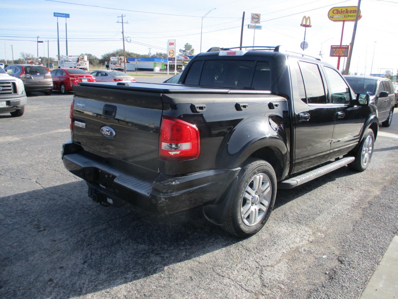 Ford Explorer Sport Trac RWD 4dr Limited 2010