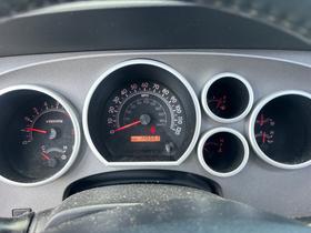 Toyota Sequoia RWD 4.6L SR5 (Natl) 2012