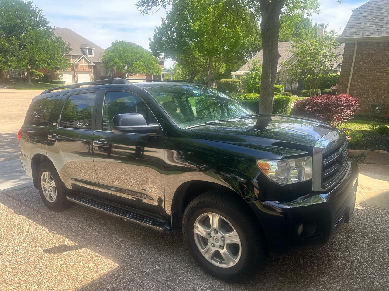Toyota Sequoia RWD 4.6L SR5 (Natl) 2012
