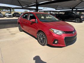 Toyota Corolla  2014