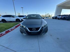 Nissan Versa S 2020