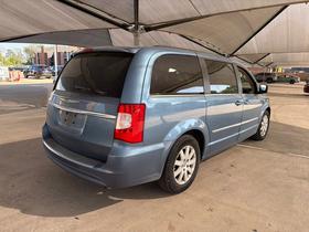 Chrysler Town & Country 4dr Wgn Touring 2012