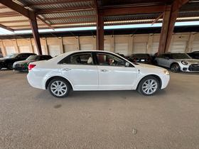 Lincoln MKZ 4dr Sdn FWD 2011