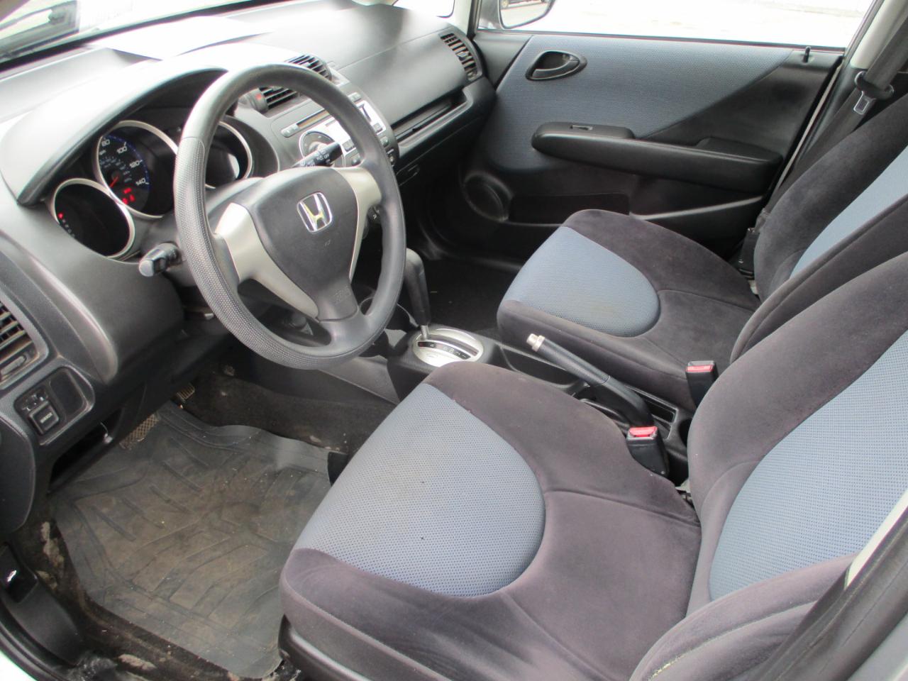 Honda Fit 5dr HB Auto 2008