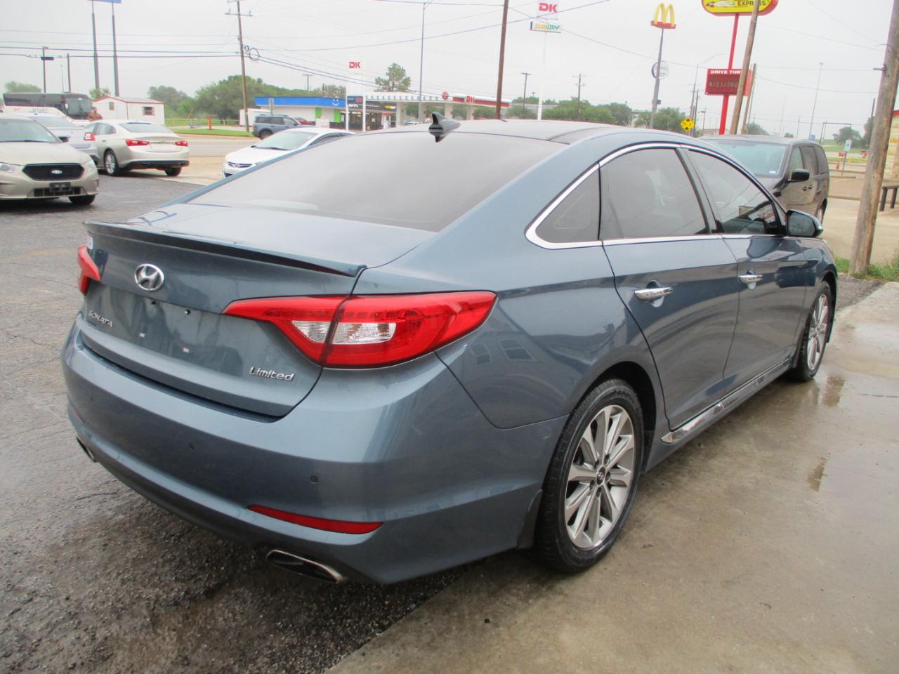 Hyundai Sonata 4dr Sdn 2.4L Limited 2016