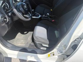 Toyota Yaris iA Auto (Natl) 2017