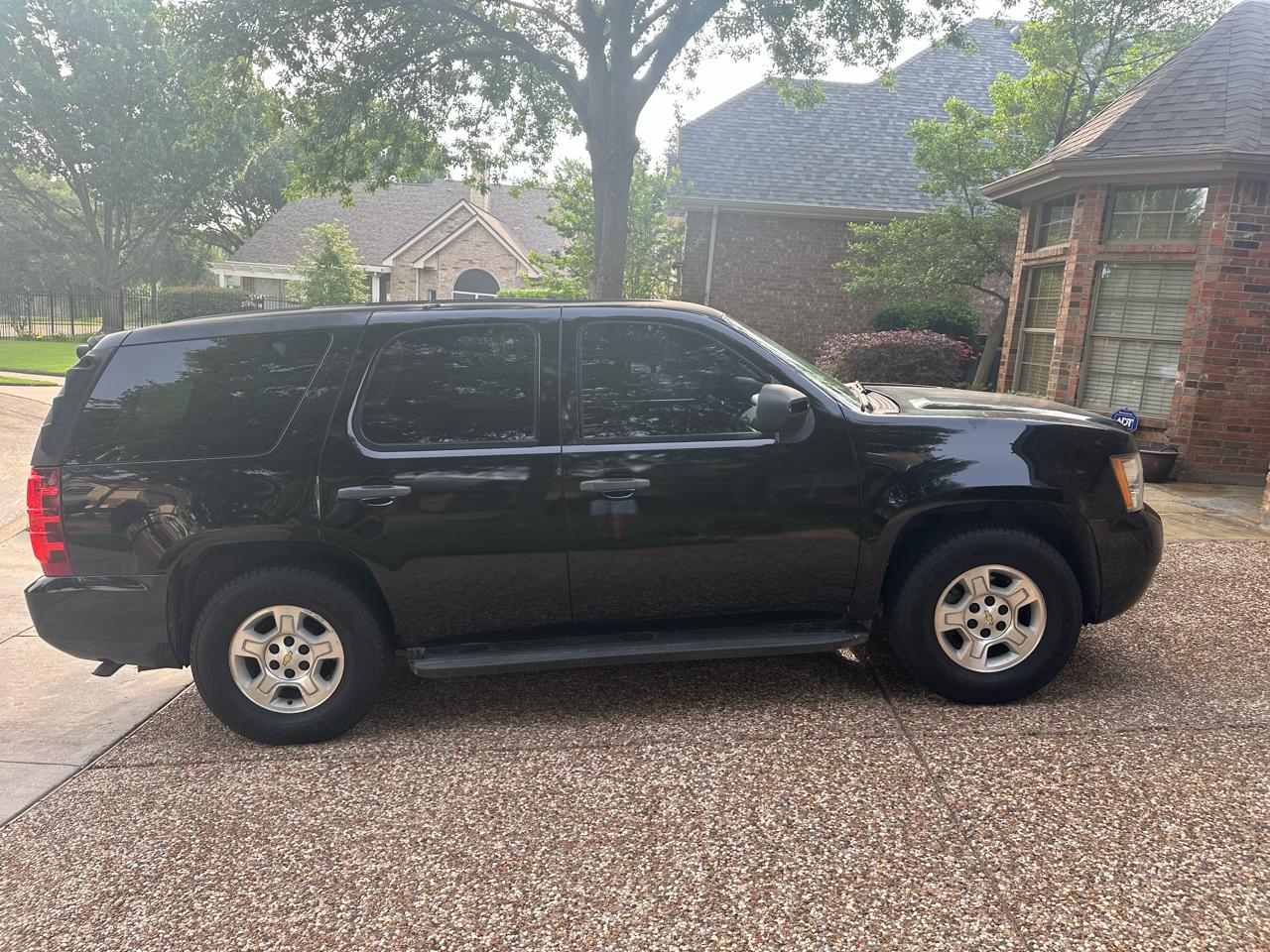 Chevrolet Tahoe  2014