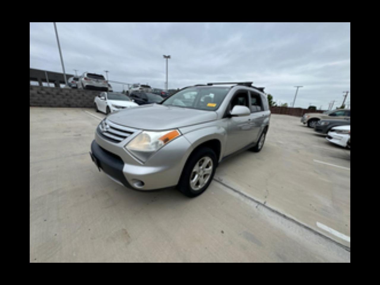 Suzuki XL7 AWD 4dr Special Edition w/3rd Row 2008