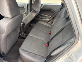 Ford Fiesta 4dr Sdn SE 2015