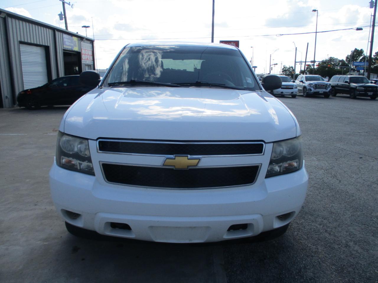 Chevrolet Tahoe  2012