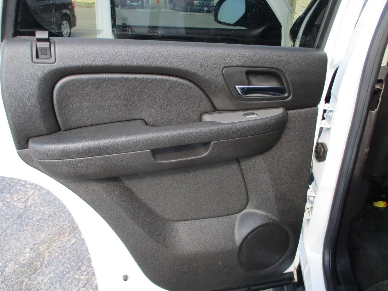 Chevrolet Tahoe  2012