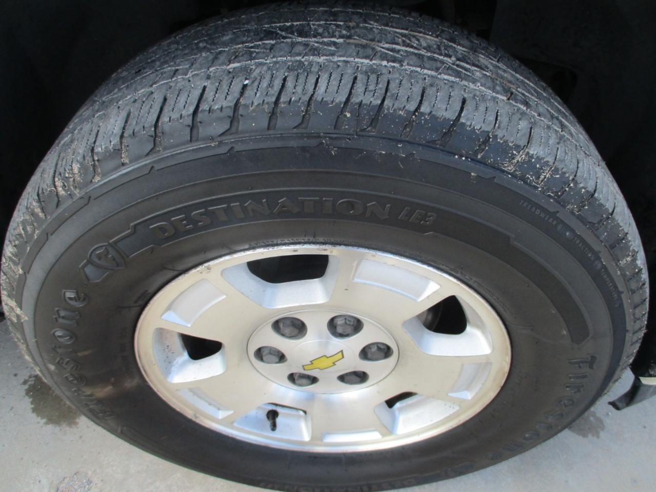 Chevrolet Tahoe  2012