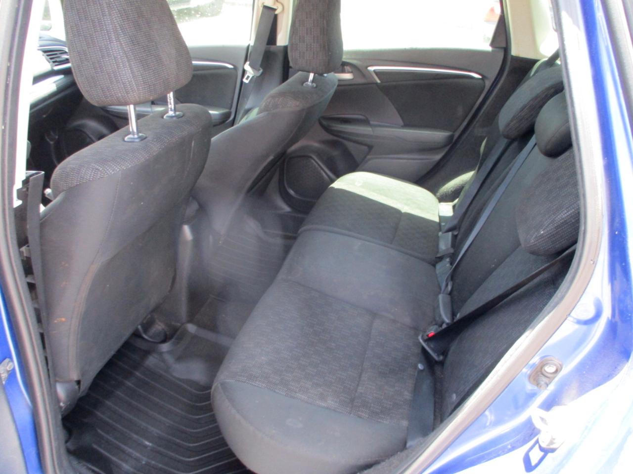 Honda Fit 5dr HB CVT LX 2015