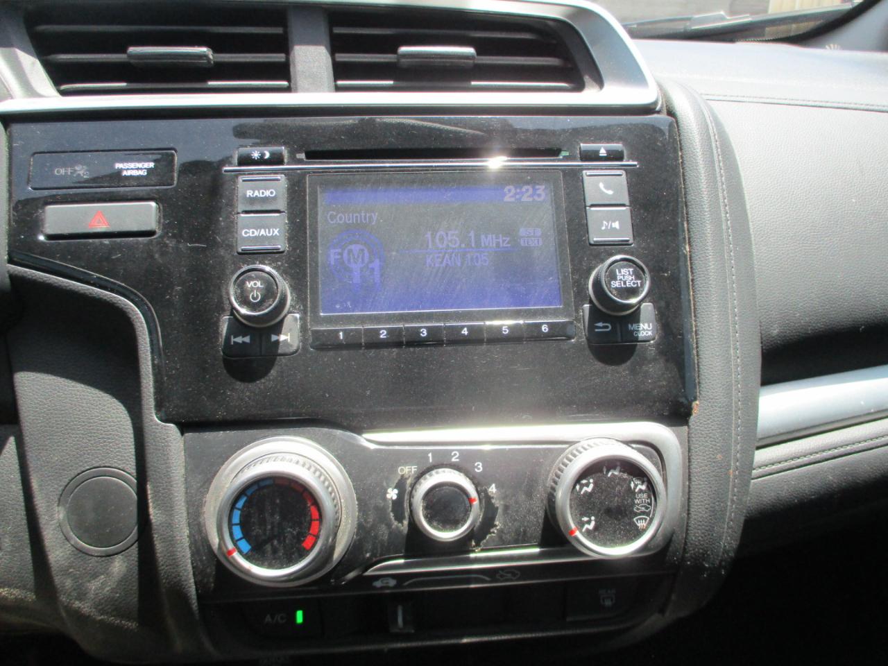Honda Fit 5dr HB CVT LX 2015