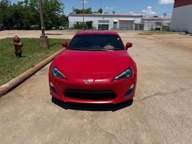 Scion FR-S 2dr Cpe Man (Natl) 2013