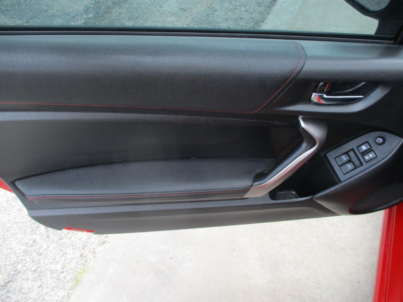 Scion FR-S 2dr Cpe Auto (Natl) 2013