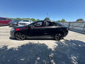 Dodge Dart 4dr Sdn SXT 2016