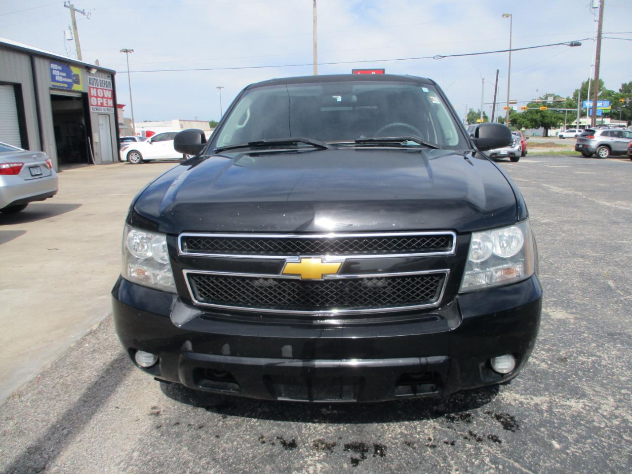 Chevrolet Tahoe  2014