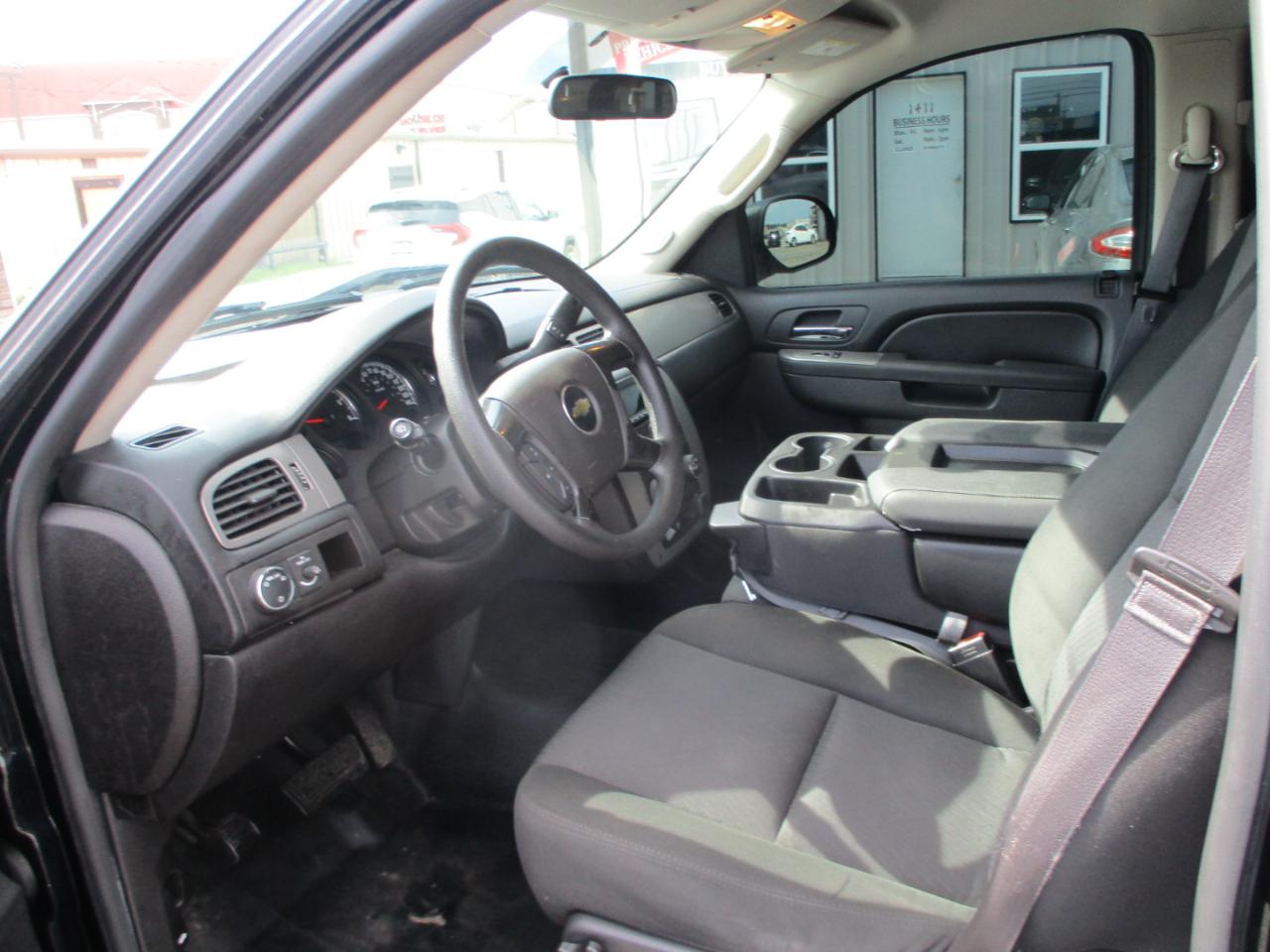 Chevrolet Tahoe  2014