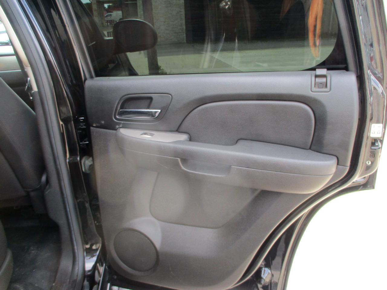Chevrolet Tahoe  2014