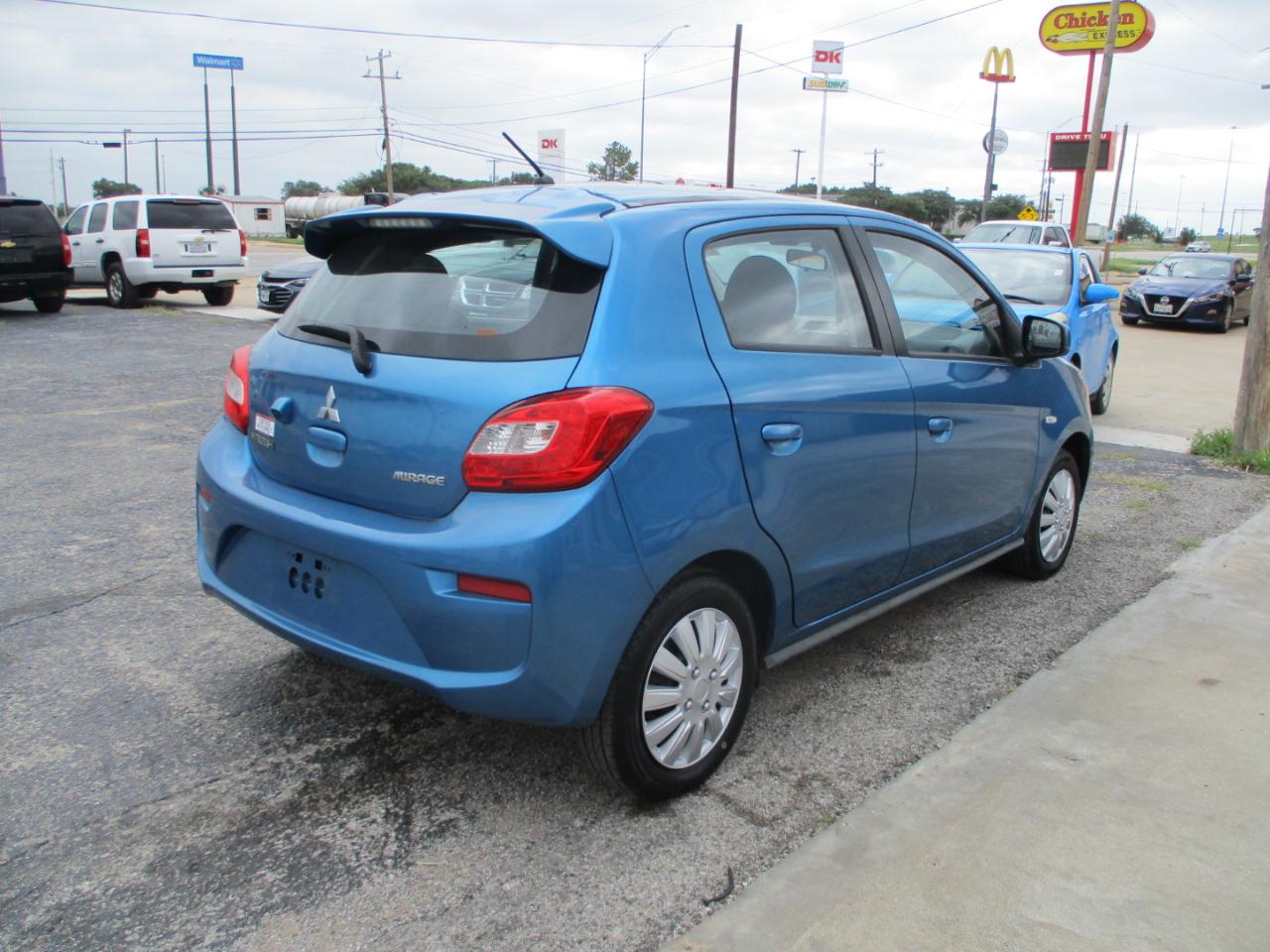 Mitsubishi Mirage ES 2018