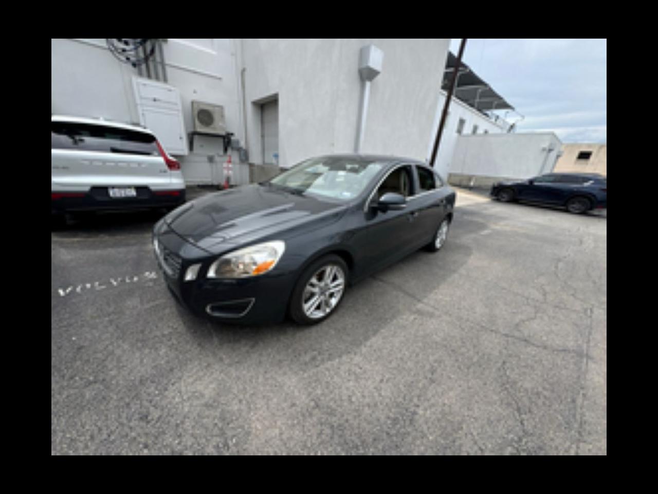 Volvo S60 4dr Sdn T5 FWD 2013