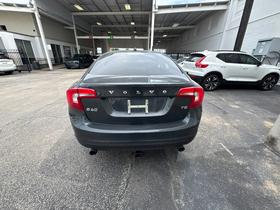 Volvo S60 4dr Sdn T5 FWD 2013