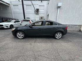 Volvo S60 4dr Sdn T5 FWD 2013