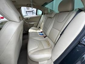 Volvo S60 4dr Sdn T5 FWD 2013