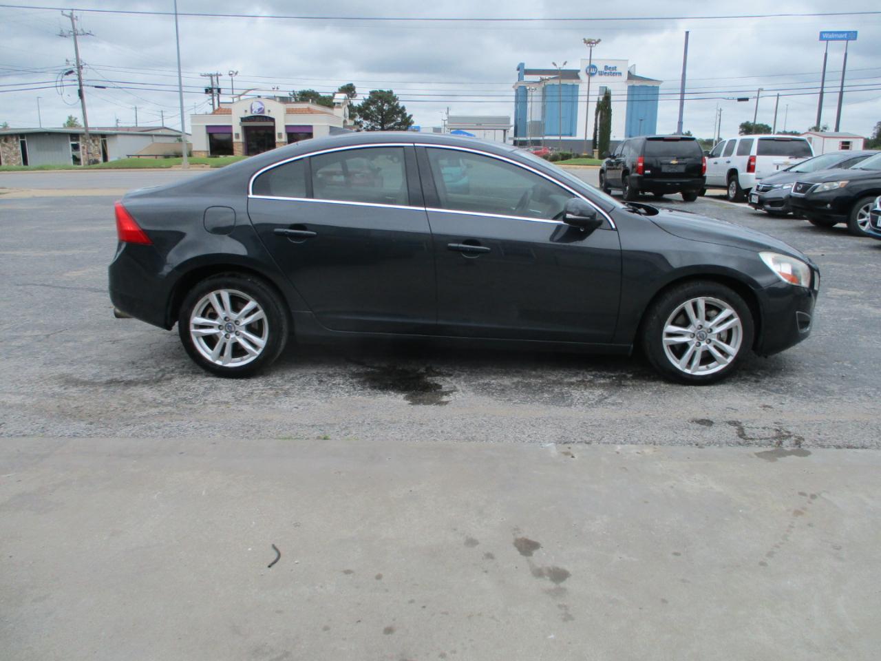 Volvo S60 4dr Sdn T5 FWD 2013
