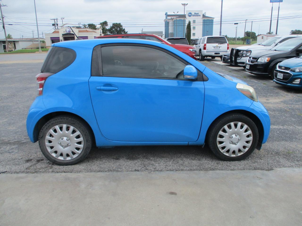 Scion iQ 3dr HB (Natl) 2013