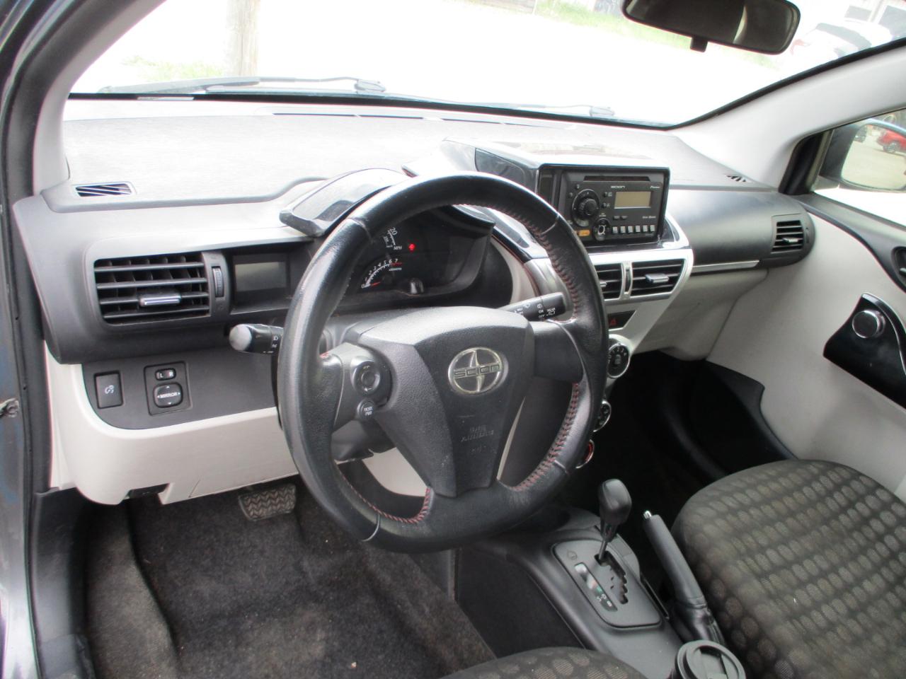 Scion iQ 3dr HB (Natl) 2013
