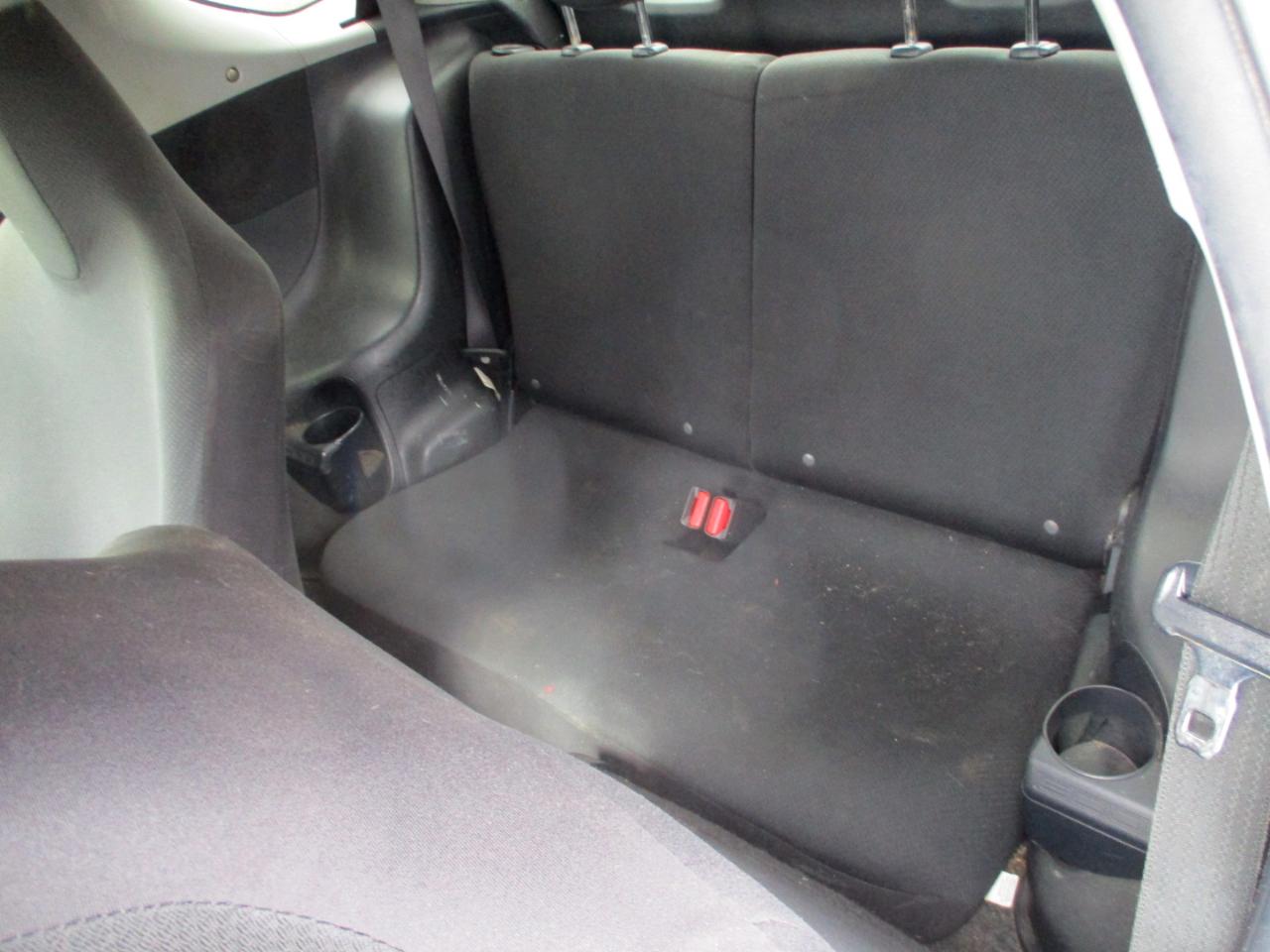 Scion iQ 3dr HB (Natl) 2013