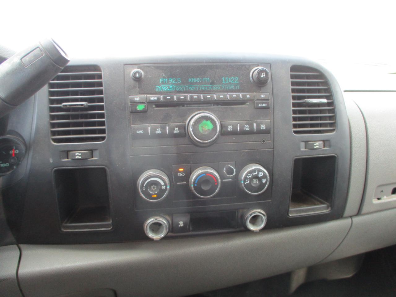 GMC Sierra 1500 4WD Crew Cab 143.5" SL 2008