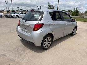 Toyota Yaris 5dr Liftback Auto LE (Natl) 2015