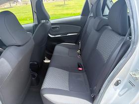 Toyota Yaris 5dr Liftback Auto LE (Natl) 2015